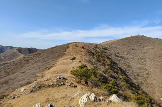 【北京100公里山野·狐狸峪站】徒步金海湖狐狸峪丨金海湖红叶配湖景，狐狸峪步道藏着整片秋