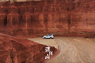 【蒙中环线·渡阴山5日】重走昭君出塞路丨硬派越野车穿越内蒙黑独山+鸡鹿塞+红峡谷+库布齐沙漠千岛湖+草原阿那亚涝利海+敕勒川草原+哈素海+美岱召+昭君博物院+独家38人舒适团