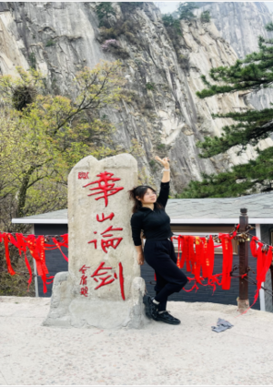 月月：翻山越岭为不一样风景，总有惊奇的际遇，出发永远是最有意义的事