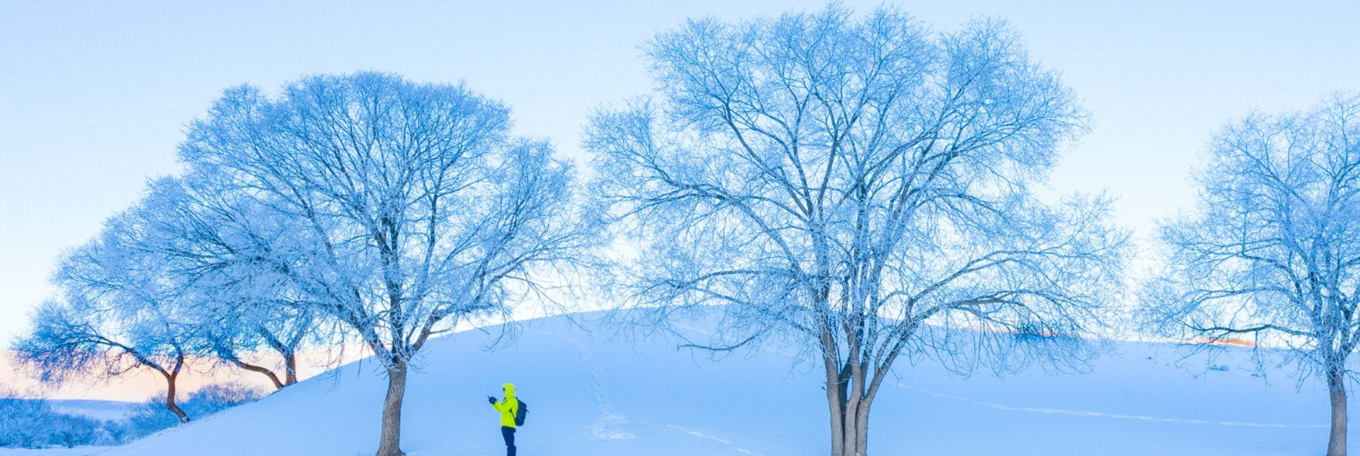 【乌兰布统冬·冰雪旅拍5日】10人旅拍小团+摄影领队+赠送航拍丨古北水镇五钻酒店+雪域温泉+越野车穿越+多重冰雪体验+蒙古民俗+篝火烟花