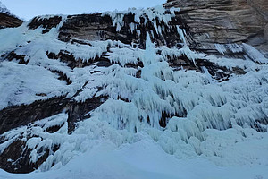 【北京100公里山野·天仙瀑站】北京密云天仙瀑徒步之旅：冬季冰瀑奇观探秘+挑战华北最大冰瀑！