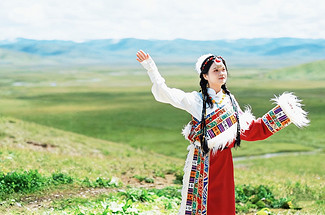 【藏地甘南·小环线9日】兰州+美仁大草原+米拉日巴佛阁+江迭公路+扎尕那+大峪沟+若尔盖草原+莲宝叶则+娘玛寺+阿万仓湿地+郎木寺+纳摩大峡谷+桑科草原+拉卜楞寺+甘加秘境+炳灵寺石窟+刘家峡大桥+九曲黄河+2-8人小包团&8人拼团