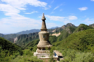 【北京一周一山·谷积山】‌早鸟优惠来袭丨一山览尽宋辽风丨水墨丹青里的三塔两寺，寻访千年前的静谧时光丨从鲁家滩到灵鹫禅寺：一条集自然与古迹于一体的经典徒步线~