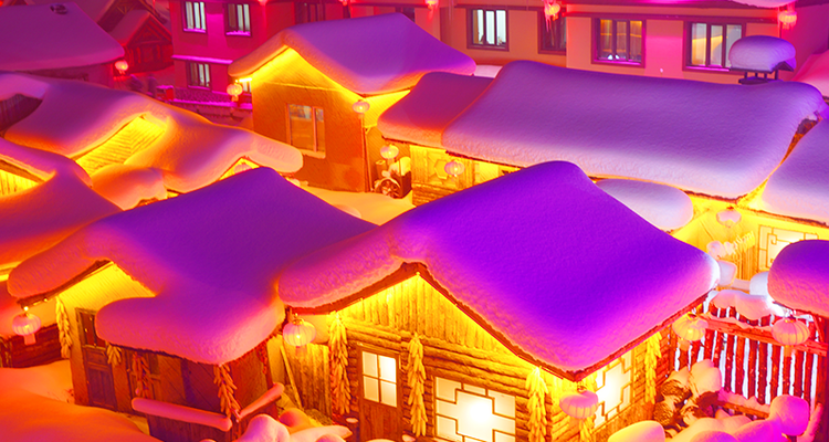 【你好！大东北5日·8人舒适小团】延吉+图们+长白山+雪岭+雪乡+亚雪公路+滑雪+马拉爬犁+雪地温泉+驯鹿接触+5天4晚深度体验