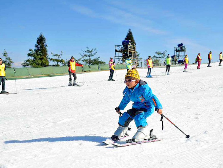【盘山滑雪场】11.24/25首滑送雪票·1日游!