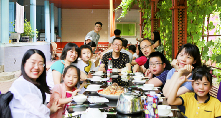 【与疆童行·快乐伊夏7日】| 赛里木湖碧水解密+薰衣草手作+昭苏马术+喀拉峻轻徒步+哈萨克+维族家访亲子研学游