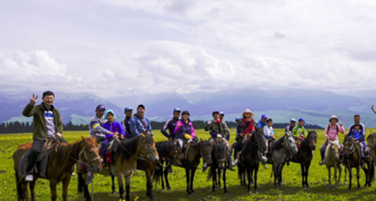 【与疆童行·快乐伊夏7日】| 赛里木湖碧水解密+薰衣草手作+昭苏马术+喀拉峻轻徒步+哈萨克+维族家访亲子研学游