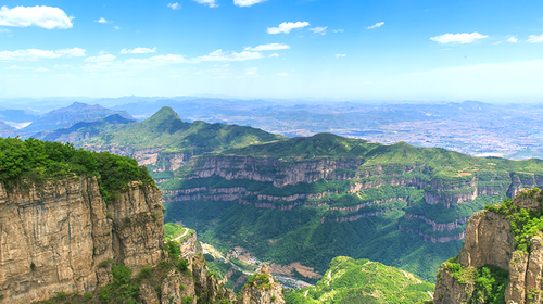 【太行秘境·井底村徒步3日】超值特价丨赏京娘湖全景+深入太行大峡谷+穿越挂壁公路+下到最美井底村+观祥云湖大瀑布+探秘黑龙潭+邂逅天外飞瀑~