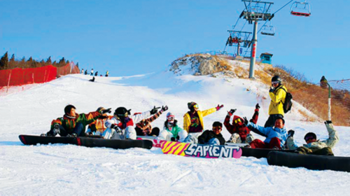 【渔阳国际滑雪场1日】北京老牌优质雪场丨一价全含+全天畅滑！