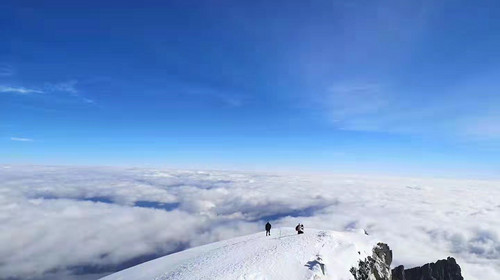 【行走云南·哈巴雪山4日】挑战人生第一座雪山5396米+丽江+哈巴村+哈巴大本营+登哈巴雪山+户外纯玩4日