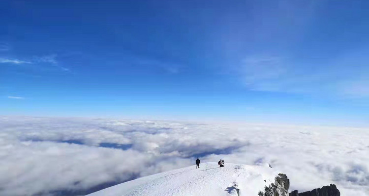 【行走云南·哈巴雪山4日】挑战人生第一座雪山5396米+丽江+哈巴村+哈巴大本营+登哈巴雪山+户外纯玩4日