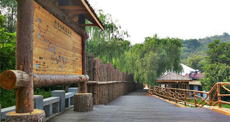 【山水怀柔2日】超值特价丨神堂峪山水栈道+圣泉山+顶秀美泉小镇+游山玩水轻松游！