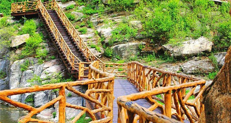 【山水怀柔2日】超值特价丨神堂峪山水栈道+圣泉山+顶秀美泉小镇+游山玩水轻松游！