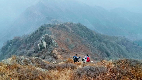 【北京一周一山·燕羽山】初级+丨10公里徒步丨登顶延庆“艳遇山”+柳沟古镇+特色豆腐宴