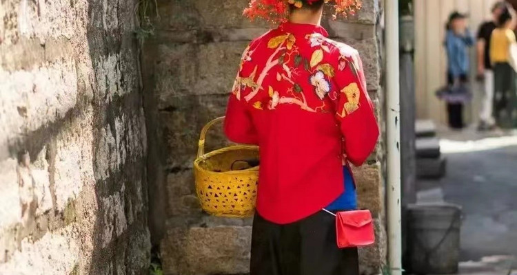【潮汕遇上闽南6日】泉州西街--蟳埔村-梧林古村落-永定土楼-东山鱼骨沙洲-南门湾-南澳岛-汕头小公园-潮州古城6日游