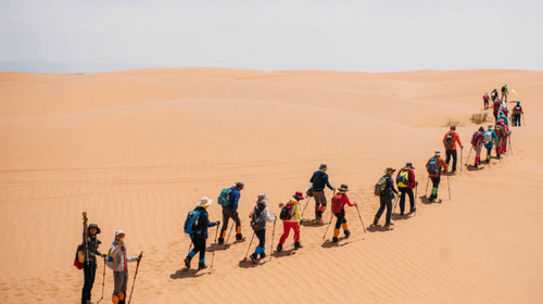 【徒步华夏端午特辑·腾格里沙漠】银川+阿拉善左旗+太阳湖+苏海图湖+乌兰湖+骆驼湖4天3晚徒步36km