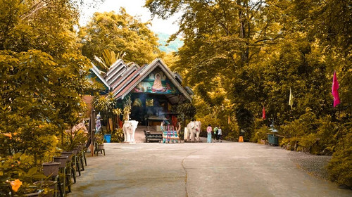 【行摄滇南】东川红土地｜元阳梯田｜罗平油菜花｜九龙瀑布｜弥勒东风韵｜建水古城｜抚仙湖7天6晚