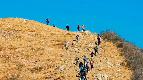 【北京一周一山·歪顶坨】休闲丨7公里往返路线+北方小武功山+徒步金色山脊+俯瞰环秀湖