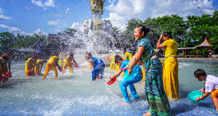 【西双版纳·探险亲子营5日】专属PBL项目式学习&原始森林公园研学通道+野象谷 vip 体验&5钻酒店4晚连住