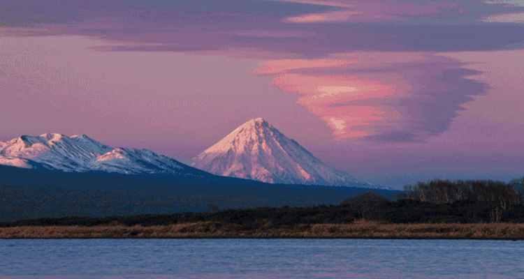 【勘察加·极地探险家9日】北京出发+阿瓦钦斯基火山+噶列勒火山轻徒步+BYSTRAYA 漂流+飞钓