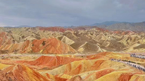 【遇见西北 · 河西四郡7日】乌鞘岭+天梯山石窟+雷台汉墓+马蹄寺石窟+大佛寺+张掖七彩丹霞+嘉峪关长城+大地之子+榆林窟+《又见敦煌》沉浸式演出+莫高窟+鸣沙山月牙泉+沙洲夜市+8人小车团&2-8人小包团