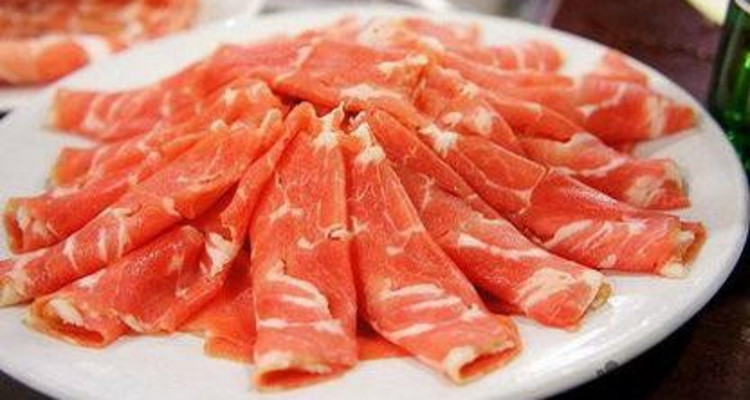 【遇见乌兰布统·秋季摄影6日】美林谷+康宁寺+翁牛特旗+玉龙沙湖+百里风车群+草原日落+乌兰布统+越野穿越草原+万马奔腾+欧式草原+影视基地日落+将军泡子日出+马踏水花拍摄+公主湖+鄂温克驯鹿园+穿越塞罕坝森林公园+金山岭长城+2-28人团