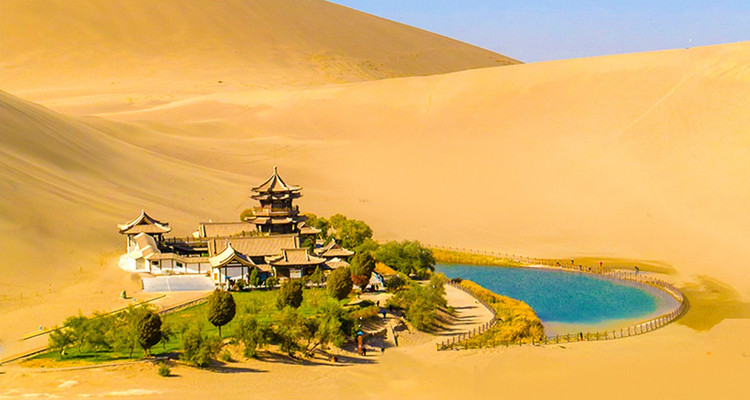 【遇见西北 · 河西四郡7日】乌鞘岭+天梯山石窟+雷台汉墓+马蹄寺石窟+大佛寺+张掖七彩丹霞+嘉峪关长城+大地之子+榆林窟+《又见敦煌》沉浸式演出+莫高窟+鸣沙山月牙泉+沙洲夜市+8人小车团&2-8人小包团