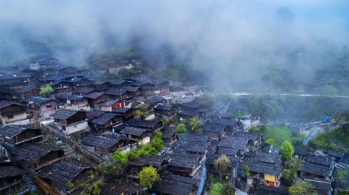 【行走云南·南极洛+雨崩转山5日】南极洛+香格里拉+梅里雪山+尼农峡谷+ 雨崩村+冰湖神瀑+2-8人小团