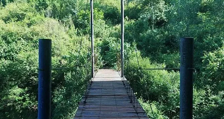 【北京一周一山·巨石之径】探秘绝美“侏罗纪”丹霞地貌+观碧霞山奇峰异石！