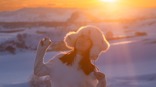 【遇见乌兰布统冬·亲子营5日】北京+塞罕坝林海穿越+游牧部落牧民家访+乌兰布统越野穿越+雪原狩猎+雪地火锅+冬捕+冰雪运动会+古北水镇+司马台长城+28人品质亲子团