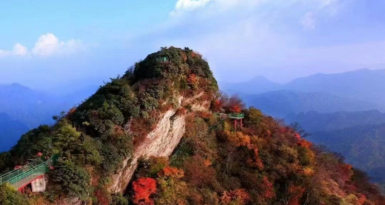 【遇见光雾山·深度摄影6日】10人旅拍团+西安出发+专业摄影师+无人机航拍+光雾山全天畅玩+香炉山云海+黎坪国家森林公园+黑熊沟+大小兰沟+十八月潭+狮子沟牧场+龙头山+深度摄影休闲6日游