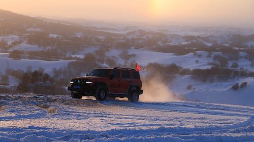 【乌兰布统冬·冰雪梦幻3日】春节特辑一价全含丨越野车穿越雪原+湖面冬捕+鄂温克驯鹿+多重冰雪体验+含正餐+赠送篝火烟花！