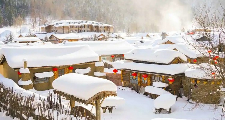 【冰雪梦幻·海参崴7日】哈尔滨市+雪乡+梦幻雪山徒步+网红雪地摩托+棒槌山观光栈道+东宁+城市citywalk+托卡内夫灯塔+海边日落+百年老街+玻璃海滩+托比津纳海角+绥芬河+海参崴7天6晚！