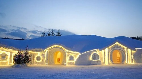 【梦幻暮雪•不咸山6日】延吉+图们+长白山万达国际度假区+汉拿山温泉+激情全天滑雪+哇酷戏雪公园+霍比特雪屋+水乐园+长白山北坡+二道白河+雪地漂流+雪岭漫步+网红驯鹿+马拉爬犁+雪地摩托+朝鲜民俗园+深度游！
