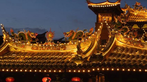 【年味泉州·精品5日】闽南游神+开元寺+西街+非遗（南音、木偶戏）+天后宫+蟳埔+洛伽寺+黄金海岸+详芝渔港+梧林古村落+春节精品5日！