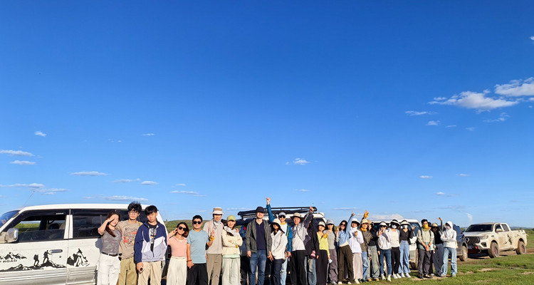 【初遇锡林郭勒·多伦越野3日】硬派越野车穿越草原无人区+浑善达克沙地+草原漂流+蒙古风情体验+小众路线纯玩团+38人舒适团