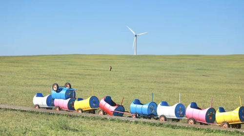 【乌兰哈达·火山奇遇记5日】辉腾锡勒草原徒步 + 乌兰哈达火山草原徒步 + 老牛湾黄河大峡谷徒步 + 库布齐沙漠体验 + 伊利工厂研学 + 瓷器文化探索 5 天 4 晚28人品质亲子团