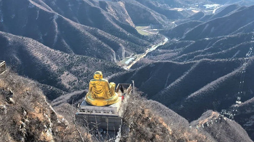 【北京一周一山·千灵山】9公里初级徒步丨京城踏青赏花胜地+徒步千灵山+赏最美山桃花！