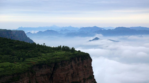 【寻迹河南·南太行3日】深度畅游太行大峡谷+徒步穿越鲁班豁+小众秘境高家台村+三千年古城邯郸+来自太行山的压迫感+38人舒适团