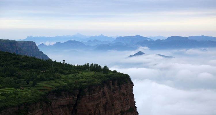 【寻迹河南·南太行3日】深度畅游太行大峡谷+徒步穿越鲁班豁+小众秘境高家台村+三千年古城邯郸+来自太行山的压迫感+38人舒适团