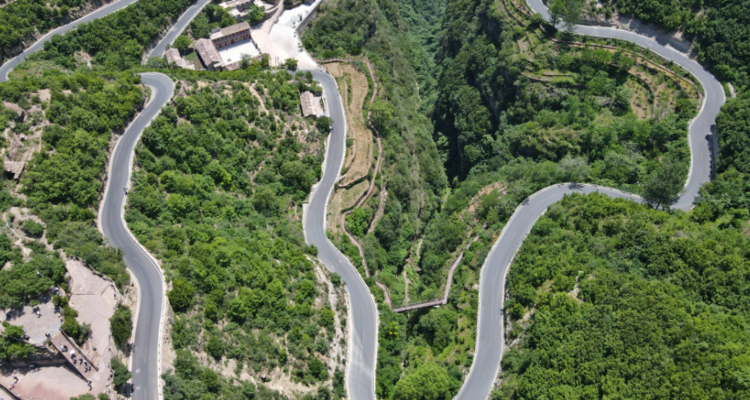 【寻迹河南·南太行3日】深度畅游太行大峡谷+徒步穿越鲁班豁+小众秘境高家台村+三千年古城邯郸+来自太行山的压迫感+38人舒适团