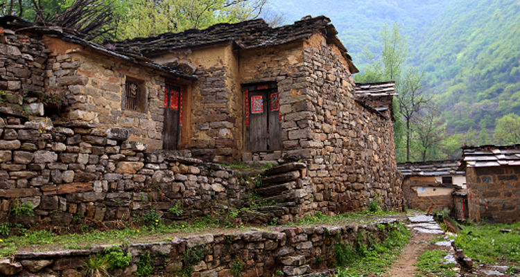 【寻迹河南·南太行3日】深度畅游太行大峡谷+徒步穿越鲁班豁+小众秘境高家台村+三千年古城邯郸+来自太行山的压迫感+38人舒适团