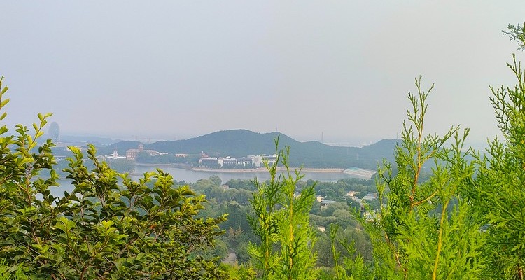 【北京一周一山·红螺寺】休闲级丨8公里丨京北巨刹千年古寺+登高祈福+徒步雁栖湖西山步道+俯瞰雁栖湖全景