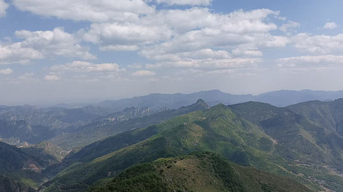 【北京100公里山野·老龙窝】中级难度丨17公里高山徒步丨登京西龙脊+漫步绝美草甸 新人小白勿报