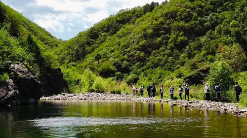 【北京一周一山·翠鸟谷】休闲丨8公里徒步丨徒步探险的自然天堂+探秘风景如画的原生态河谷！