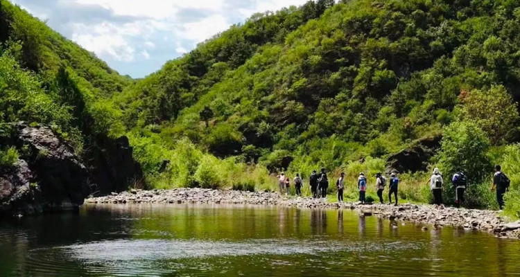 【北京一周一山·翠鸟谷】休闲丨8公里徒步丨徒步探险的自然天堂+探秘风景如画的原生态河谷！