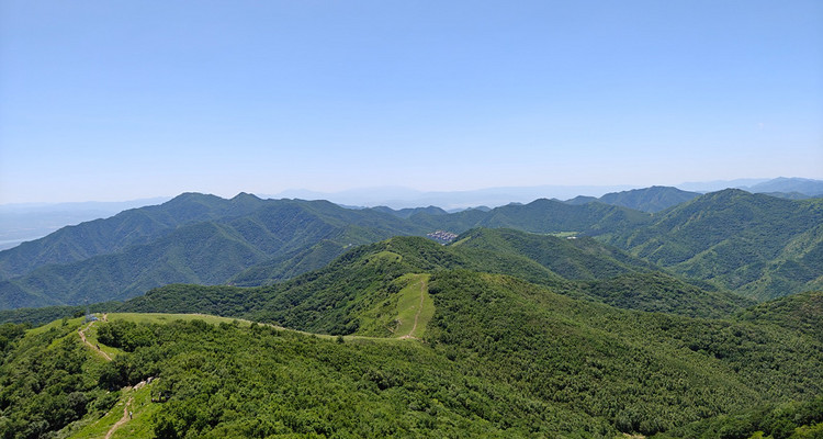【北京一周一山·海坨山南大梁】初级丨10公里徒步丨近观大小海坨山+高山草甸+云海缭绕！