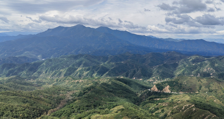 【北京100公里山野·黄草梁站】中级难度丨17.5公里丨徒步绝美高山草甸+打卡古道明珠黄草梁+新人小白勿报
