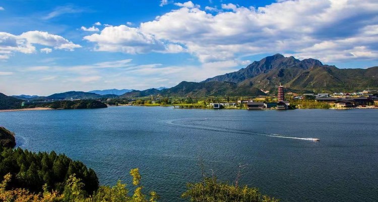【北京一周一山·雁栖湖】休闲级丨8公里丨漫步云端栈道+邂逅湖光山色+闯入京郊小瑞士+畅享休闲时光~