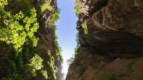 【北京一周一山·南石洋大峡谷】休闲/初级丨里程可调节丨帝都绿野仙踪+新开放的北京地理教科书+京郊小武陵+中国版“科罗拉多大峡谷”~